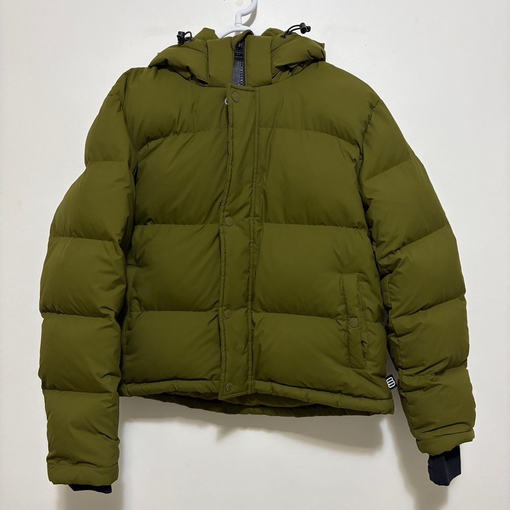 TNA super puff shorty